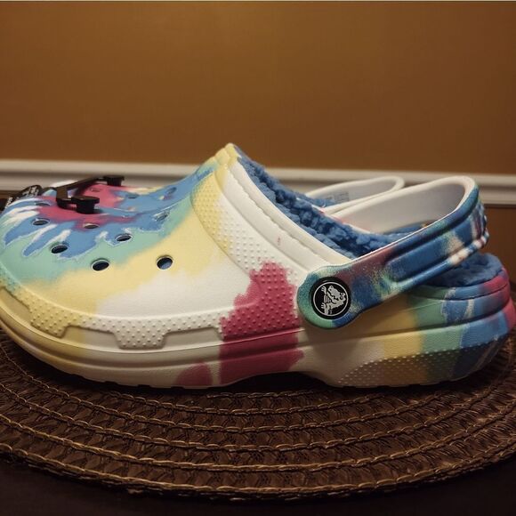 Crocs Unisex US M5/W7 Classic Lined Tie Dye Clog Powder Blue/Multi 206341 - Picture 3 of 7